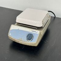 VWR Magnetic Stirrer image 0